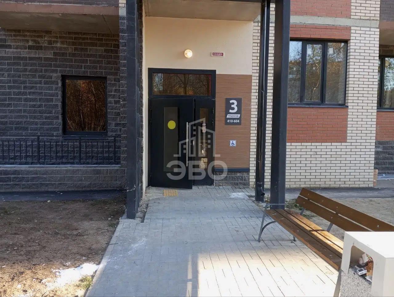 двухкомнатная квартира в Санкт-Петербурге по адресу: Шоссе в Лаврики ул., 64, к 3