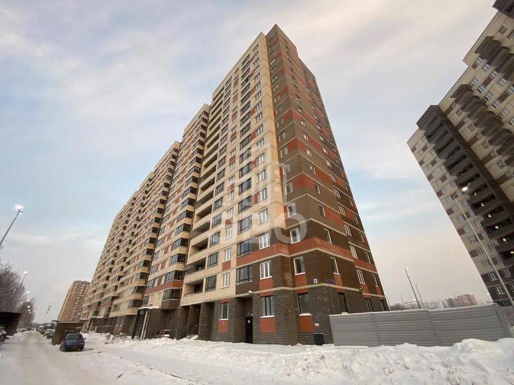 двухкомнатная квартира в Санкт-Петербурге по адресу: Шоссе в Лаврики ул., 64, к 3