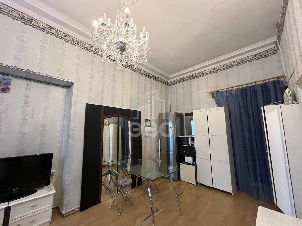 комната в Санкт-Петербурге по адресу: 1-я В.О. линия, 48