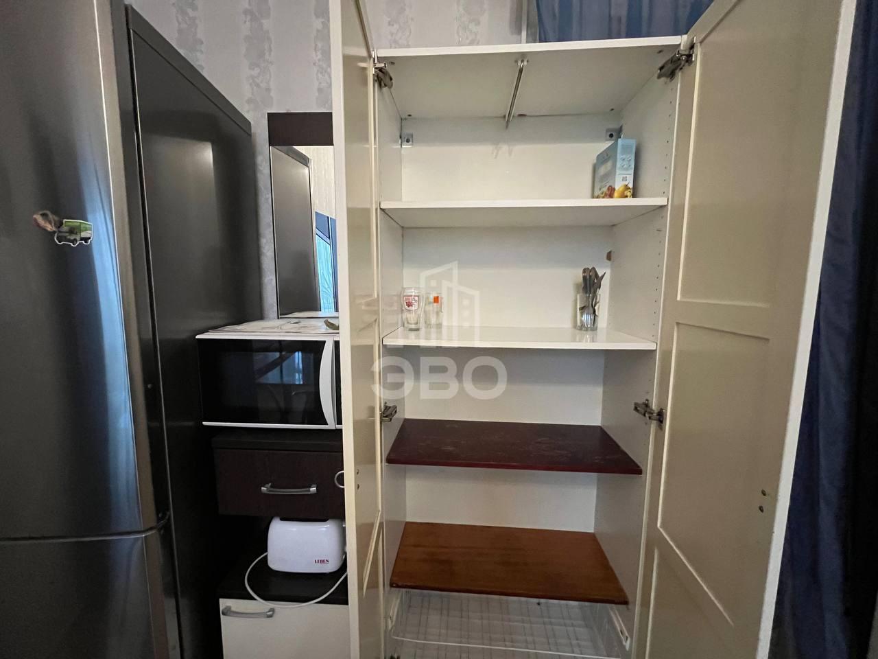 комната в Санкт-Петербурге по адресу: 1-я В.О. линия, 48