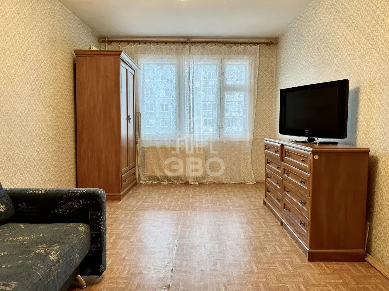 двухкомнатная квартира в Санкт-Петербурге по адресу: Сиреневый б-р., 25, к 1