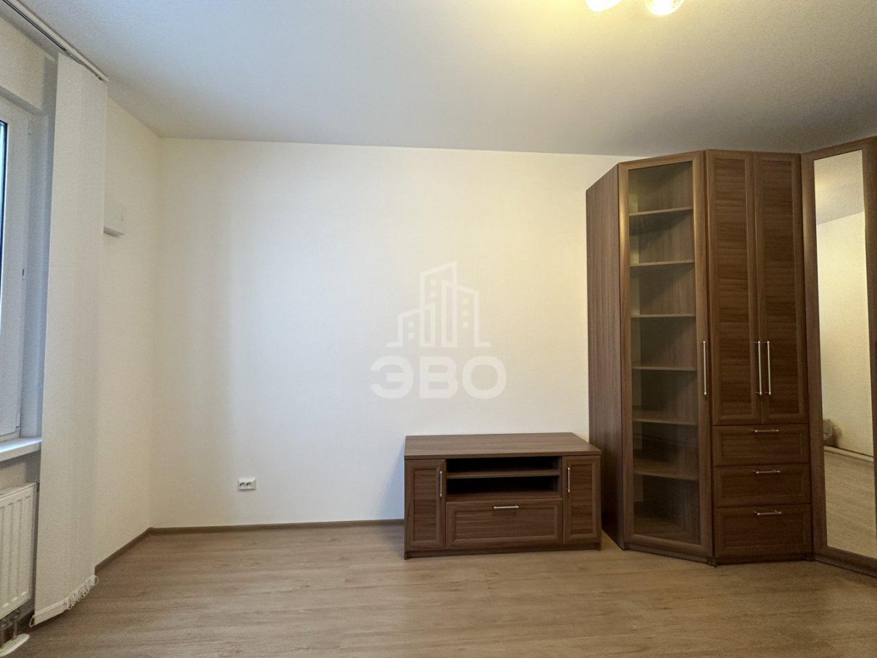 однокомнатная квартира в Санкт-Петербурге по адресу: Лидии Зверевой ул., 5, к 1, строение 1