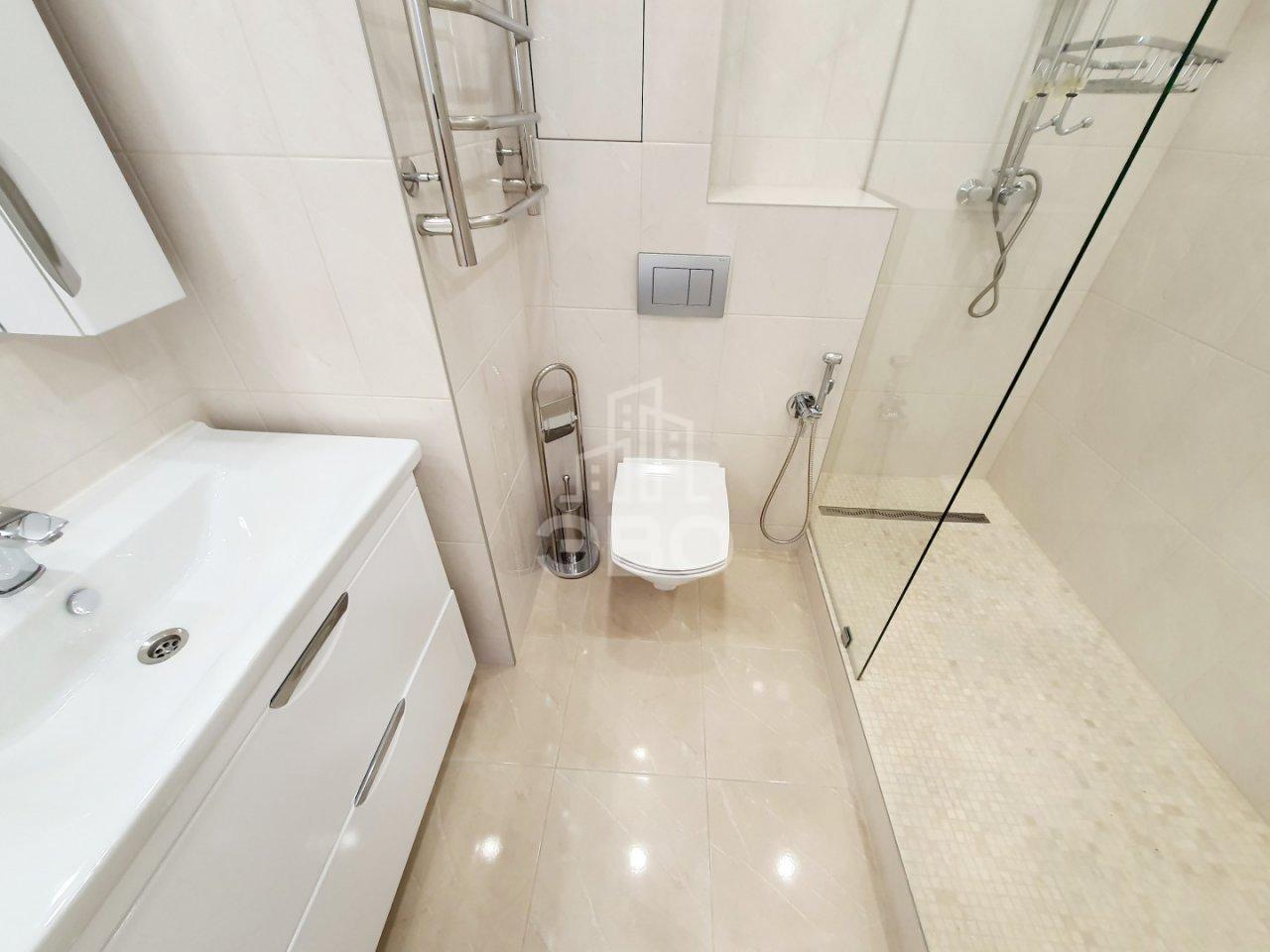 двухкомнатная квартира в Санкт-Петербурге по адресу: Парфеновская ул., 17, к 1