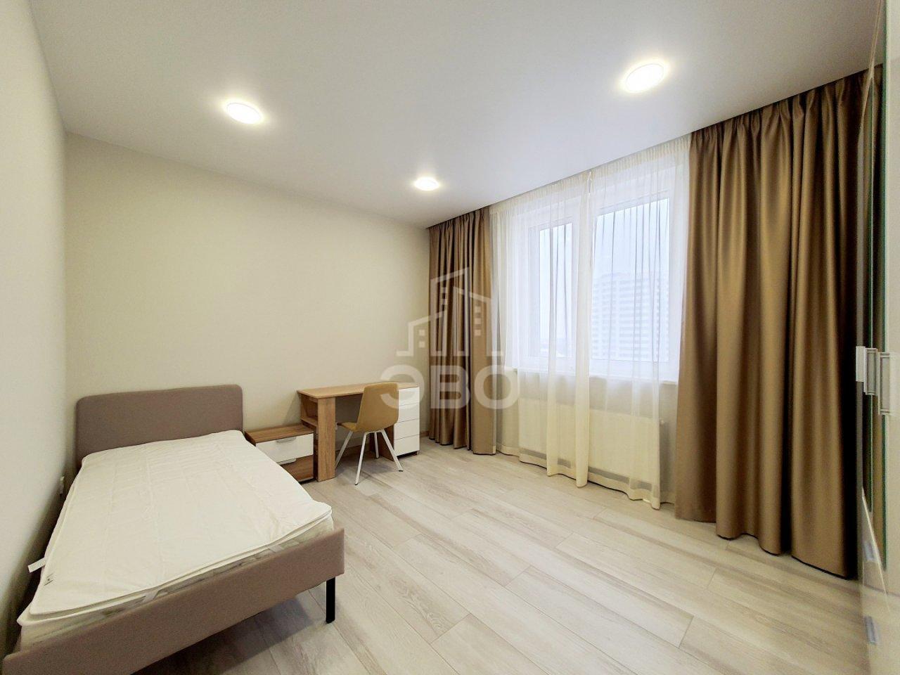 двухкомнатная квартира в Санкт-Петербурге по адресу: Парфеновская ул., 17, к 1