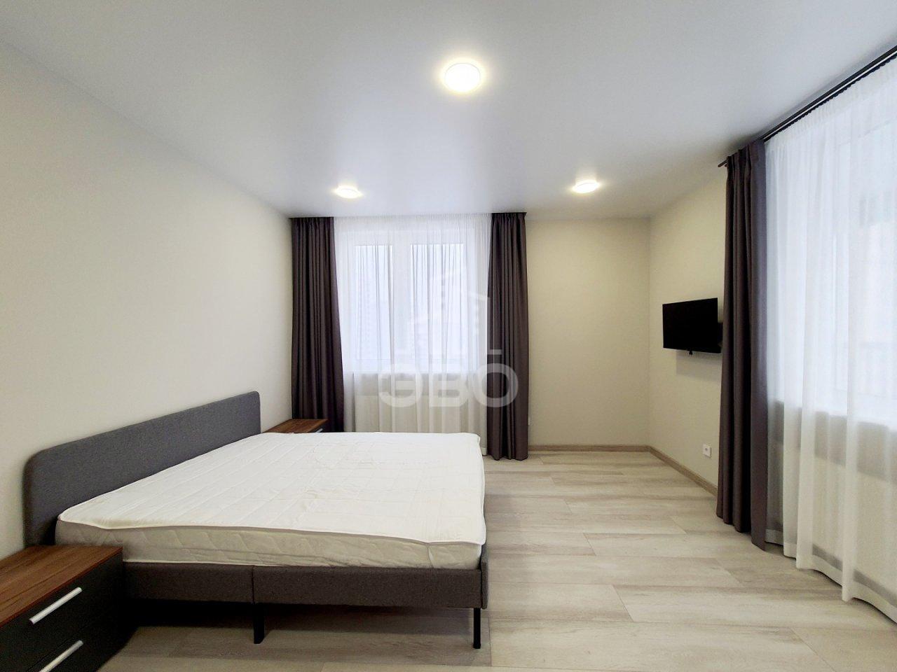 двухкомнатная квартира в Санкт-Петербурге по адресу: Парфеновская ул., 17, к 1