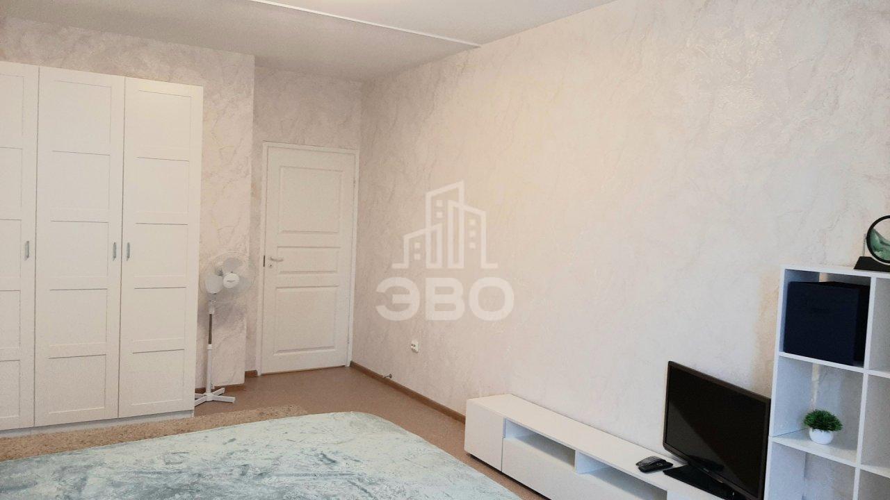 однокомнатная квартира в Санкт-Петербурге по адресу: Железнодорожный пер., 12