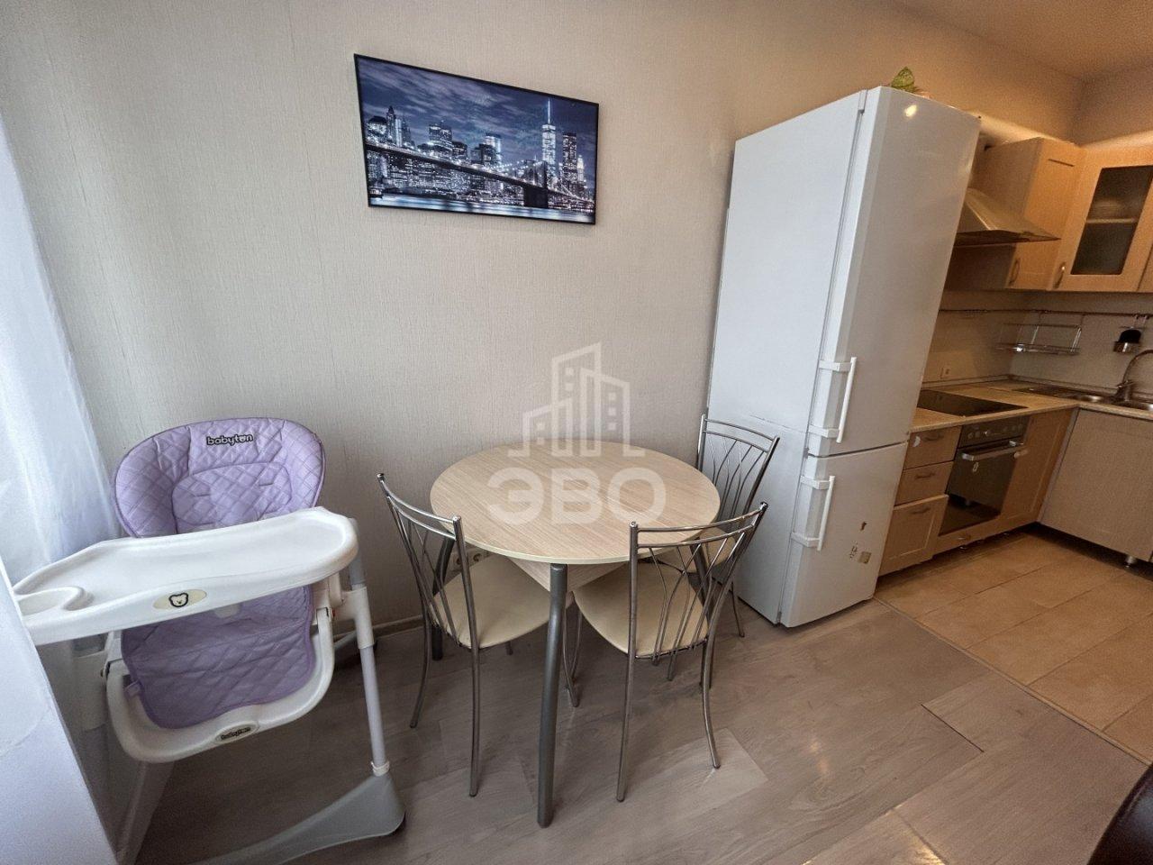 однокомнатная квартира в Санкт-Петербурге по адресу: Оптиков ул., 49, к 2