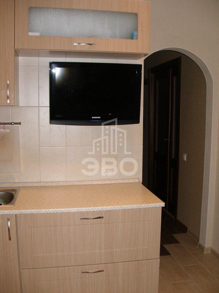 однокомнатная квартира в Санкт-Петербурге по адресу: Оптиков ул., 49, к 2