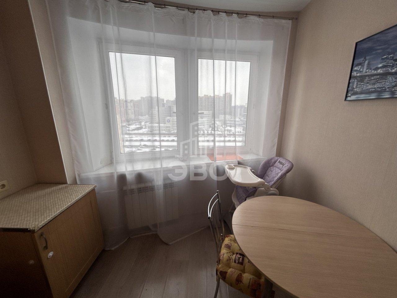 однокомнатная квартира в Санкт-Петербурге по адресу: Оптиков ул., 49, к 2