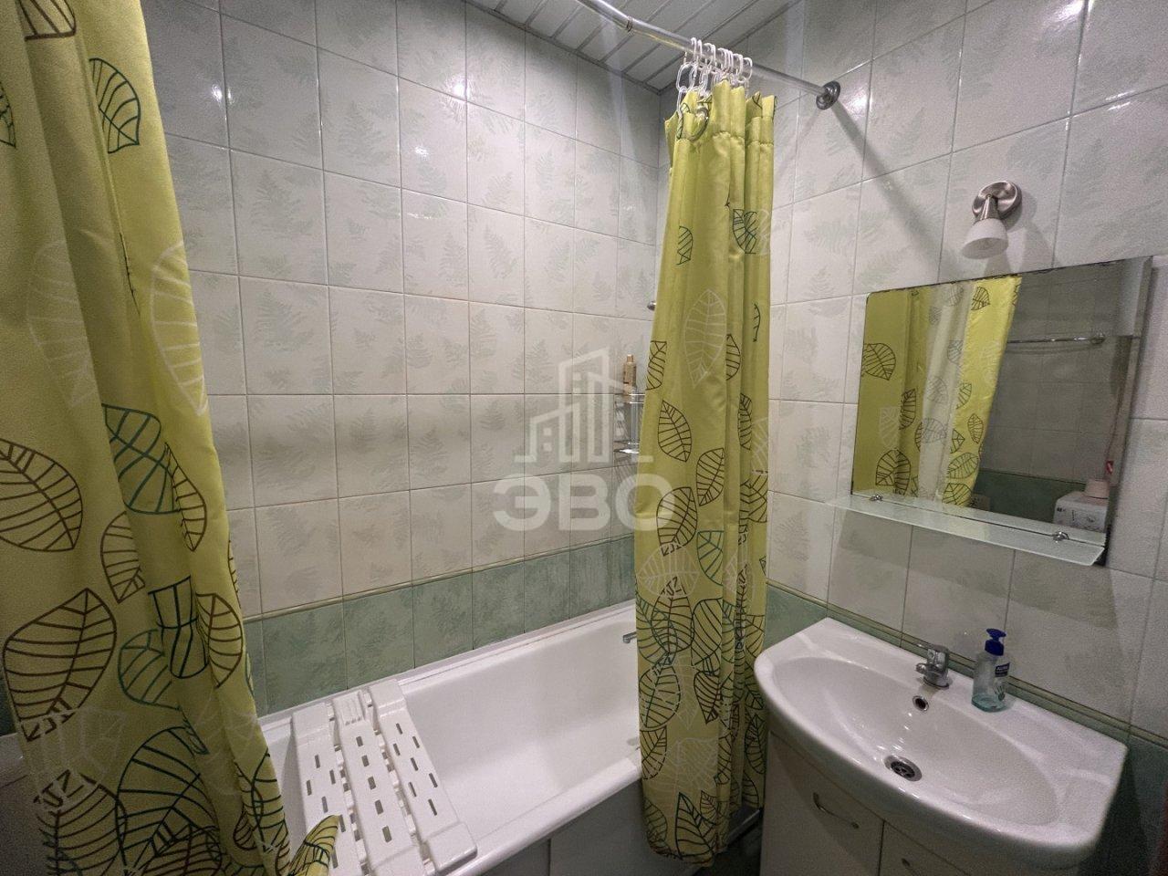 однокомнатная квартира в Санкт-Петербурге по адресу: Оптиков ул., 49, к 2