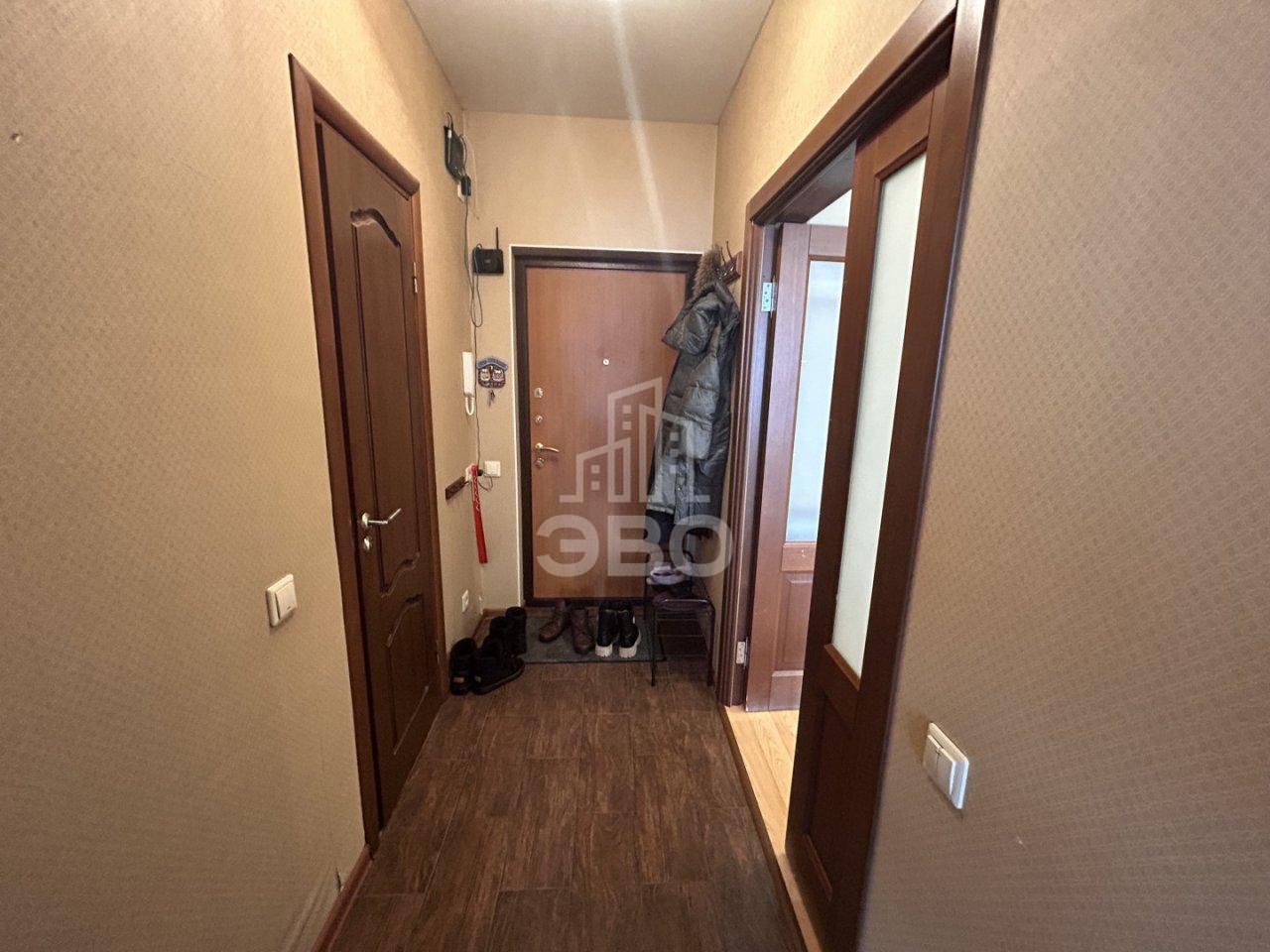 однокомнатная квартира в Санкт-Петербурге по адресу: Оптиков ул., 49, к 2