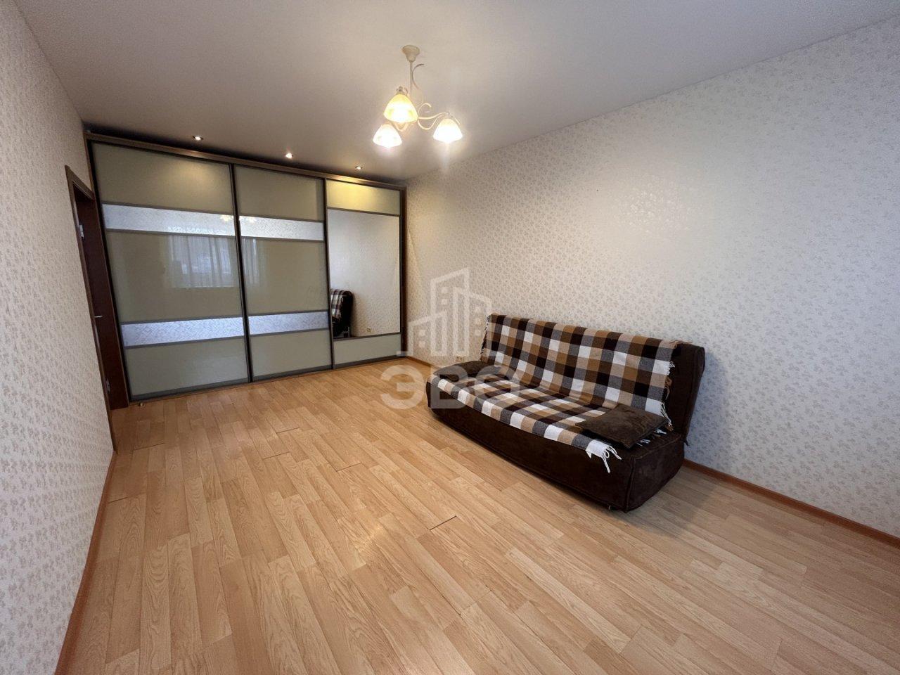 однокомнатная квартира в Санкт-Петербурге по адресу: Оптиков ул., 49, к 2