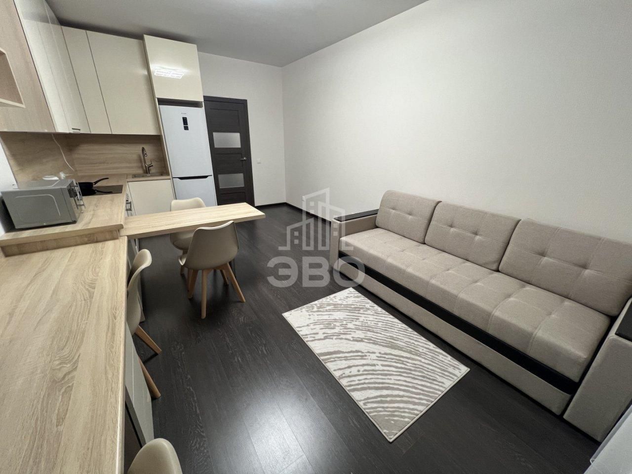 однокомнатная квартира в Санкт-Петербурге по адресу: Авиаконструкторов проспект, 67, к 1, строение 1