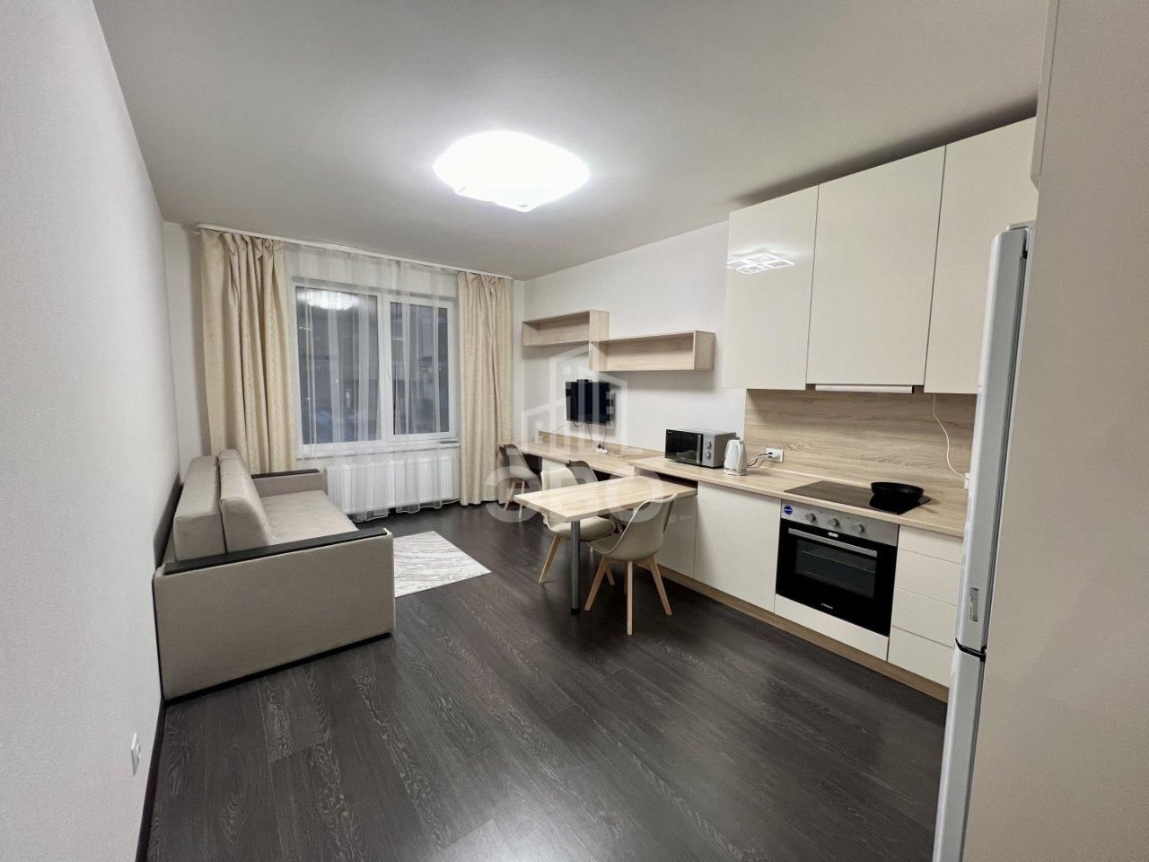 однокомнатная квартира в Санкт-Петербурге по адресу: Авиаконструкторов проспект, 67, к 1, строение 1