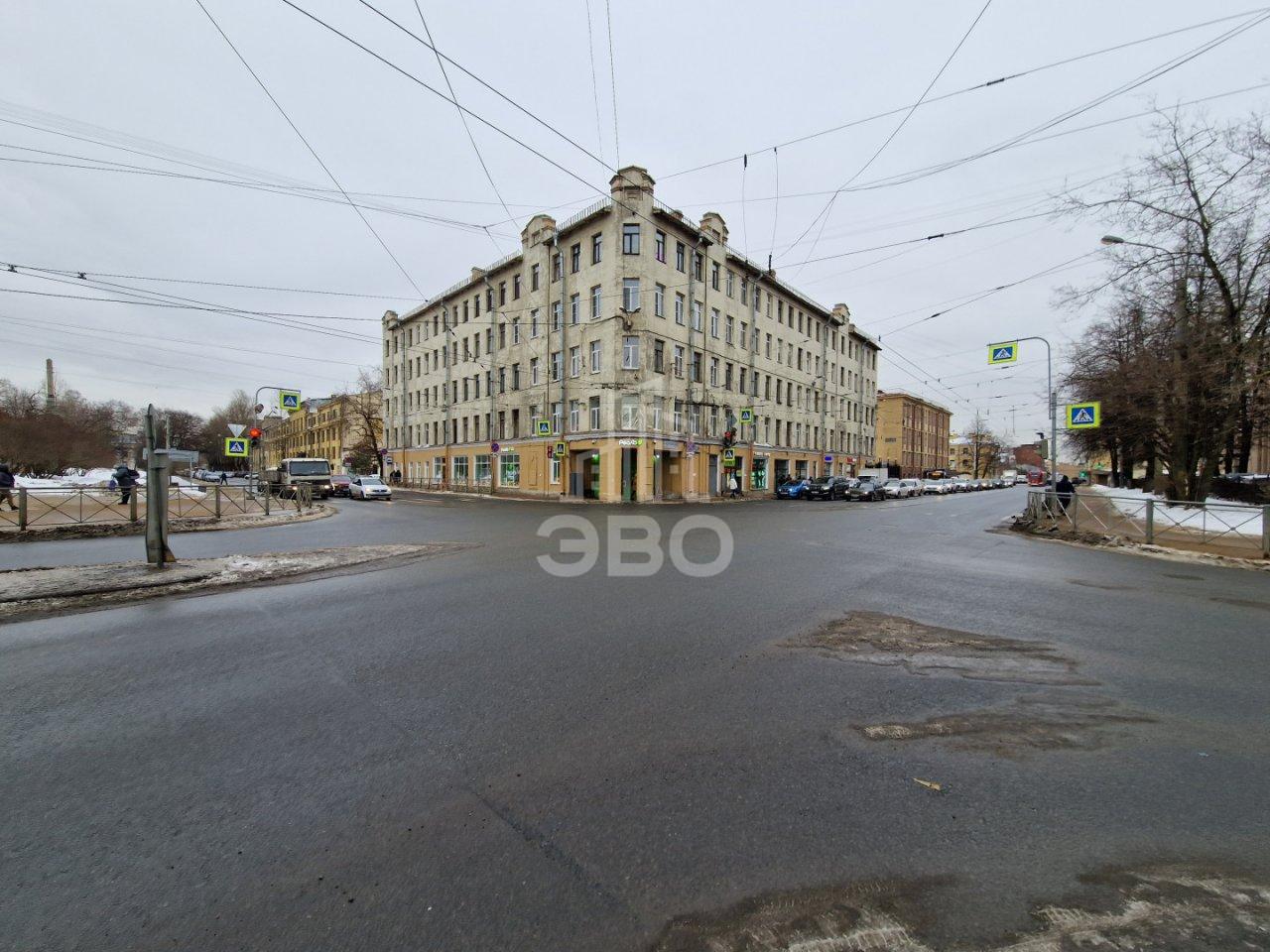 двухкомнатная квартира в Санкт-Петербурге по адресу: Кондратьевский проспект, 23, литера А