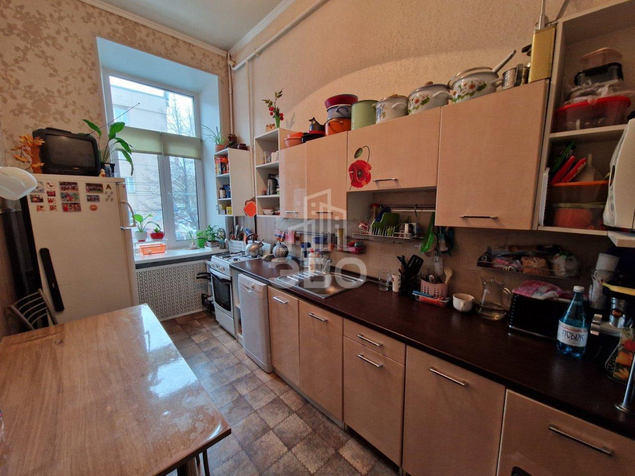 двухкомнатная квартира в Санкт-Петербурге по адресу: Кондратьевский проспект, 23, литера А