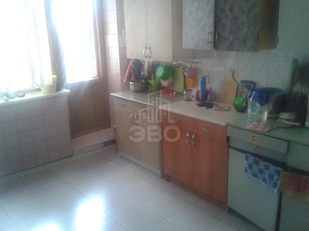 комната в Санкт-Петербурге по адресу: Пионерстроя ул., 12, к.3