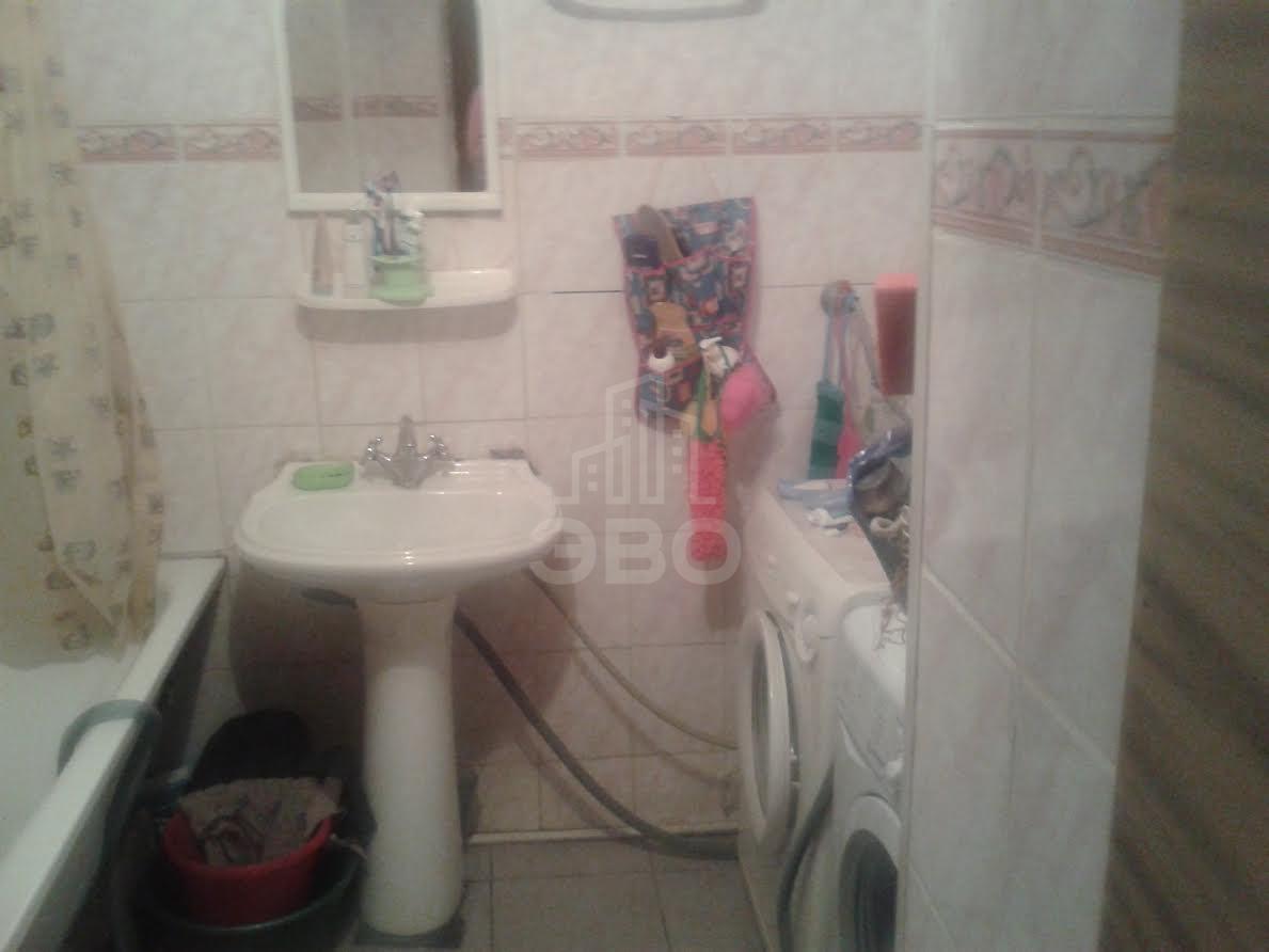 комната в Санкт-Петербурге по адресу: Пионерстроя ул., 12, к.3