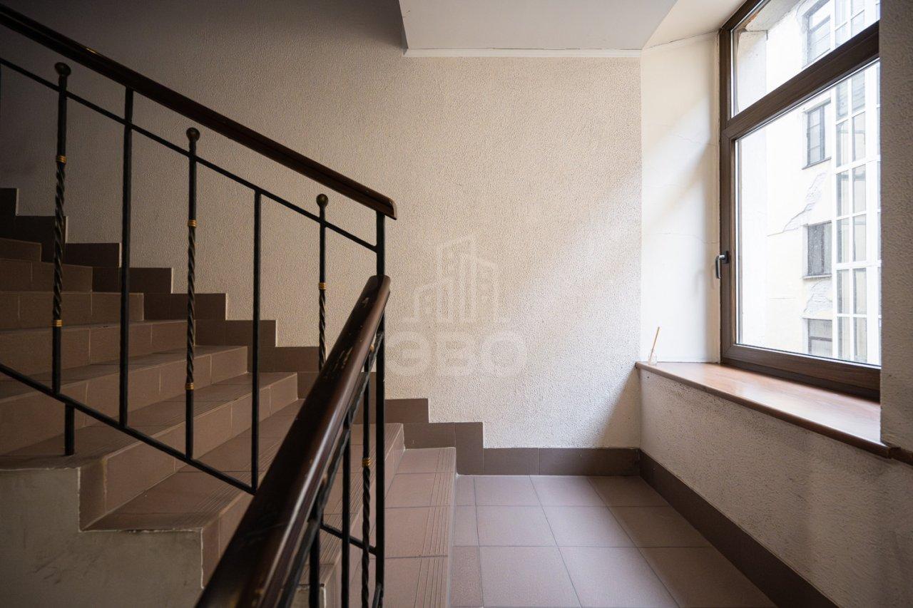 двухкомнатная квартира в Санкт-Петербурге по адресу: Малая Садовая ул., 3/54