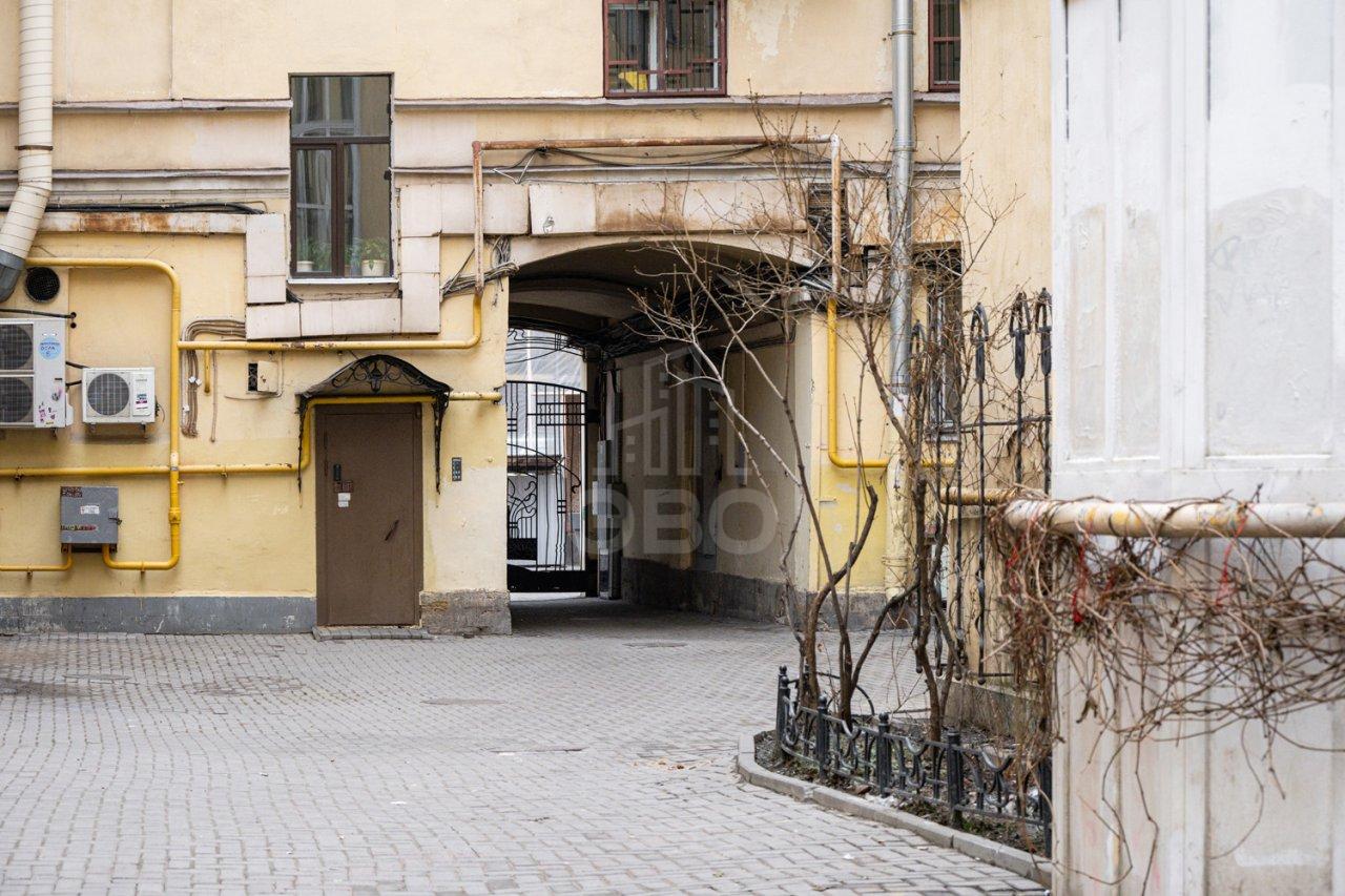 двухкомнатная квартира в Санкт-Петербурге по адресу: Малая Садовая ул., 3/54