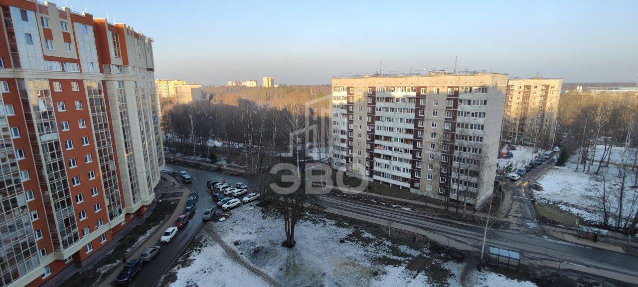 однокомнатная квартира в Санкт-Петербурге по адресу: Оборонная ул., 37, к 1