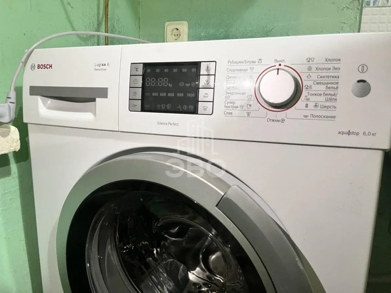комната в Санкт-Петербурге по адресу: Обуховской Обороны проспект, 143, литера А