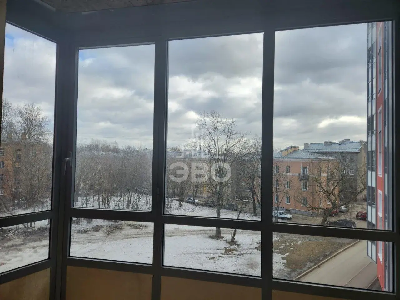 студия в Санкт-Петербурге по адресу: Большеохтинский проспект, 15, к 3