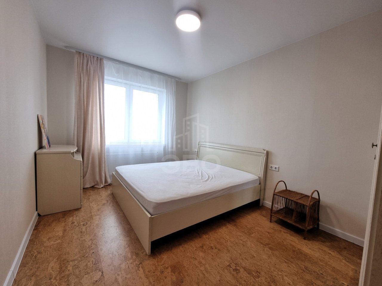 трехкомнатная квартира в Санкт-Петербурге по адресу: Пролетарская ул., 38