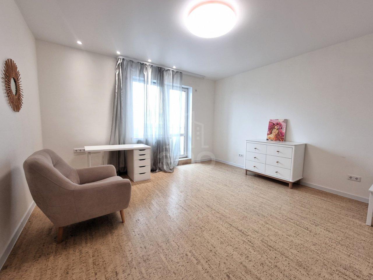 трехкомнатная квартира в Санкт-Петербурге по адресу: Пролетарская ул., 38