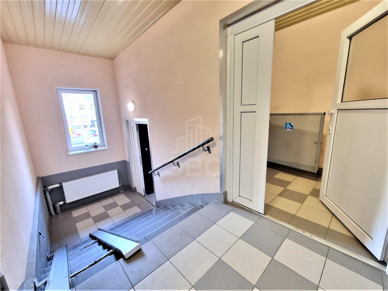 трехкомнатная квартира в Санкт-Петербурге по адресу: Пролетарская ул., 38