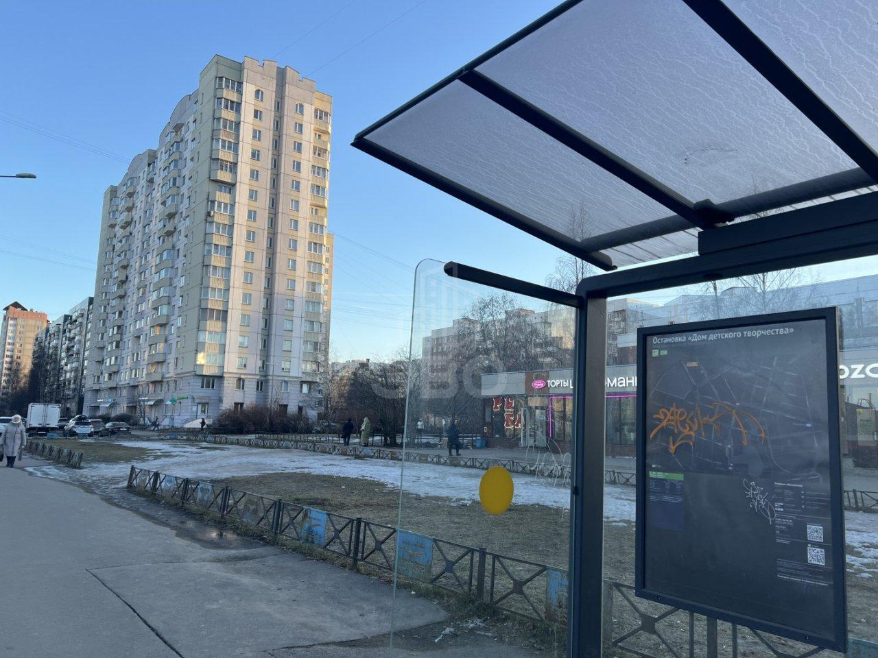 двухкомнатная квартира в Санкт-Петербурге по адресу: Авиаконструкторов проспект, 20, к 1