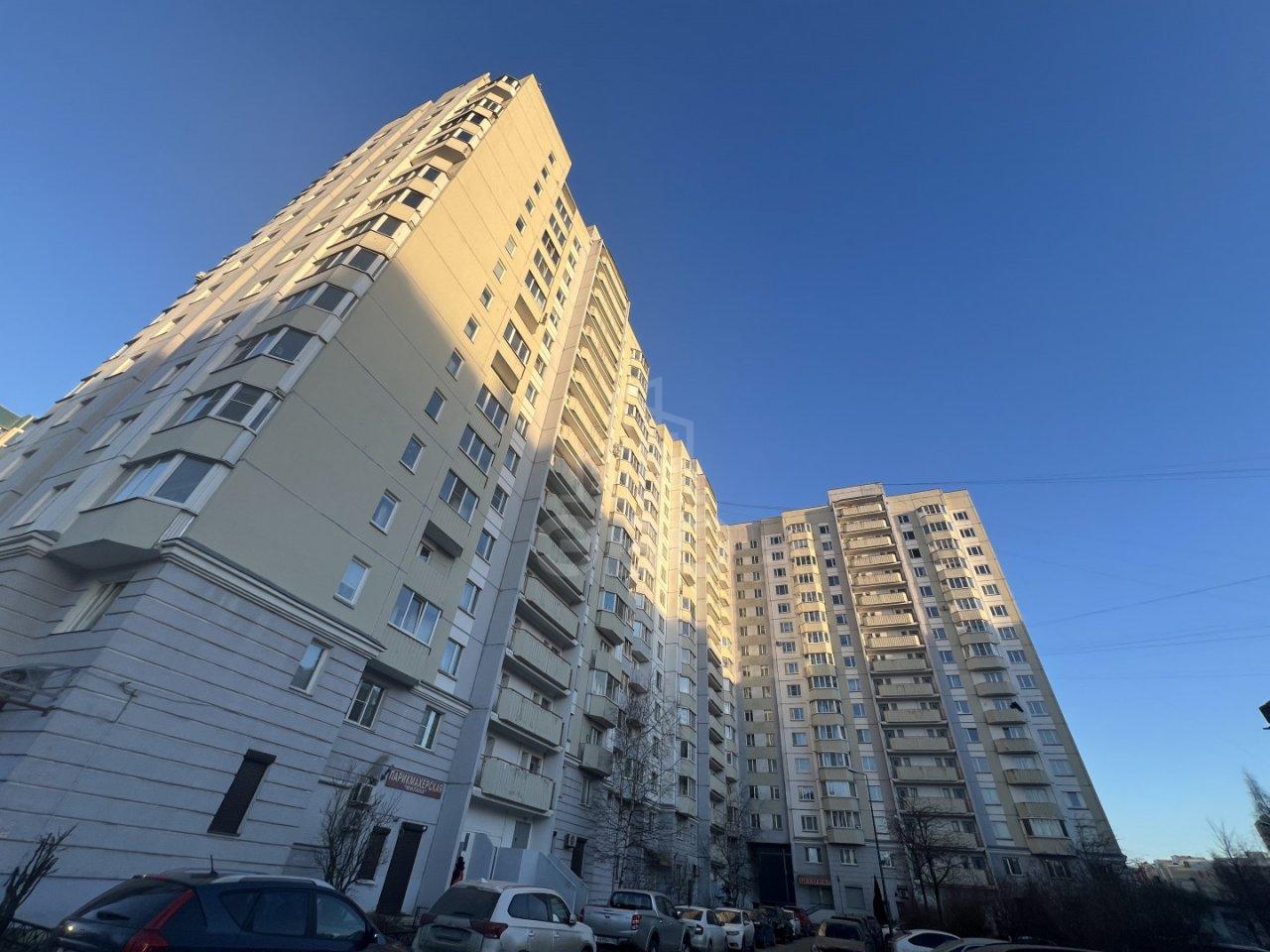 двухкомнатная квартира в Санкт-Петербурге по адресу: Авиаконструкторов проспект, 20, к 1