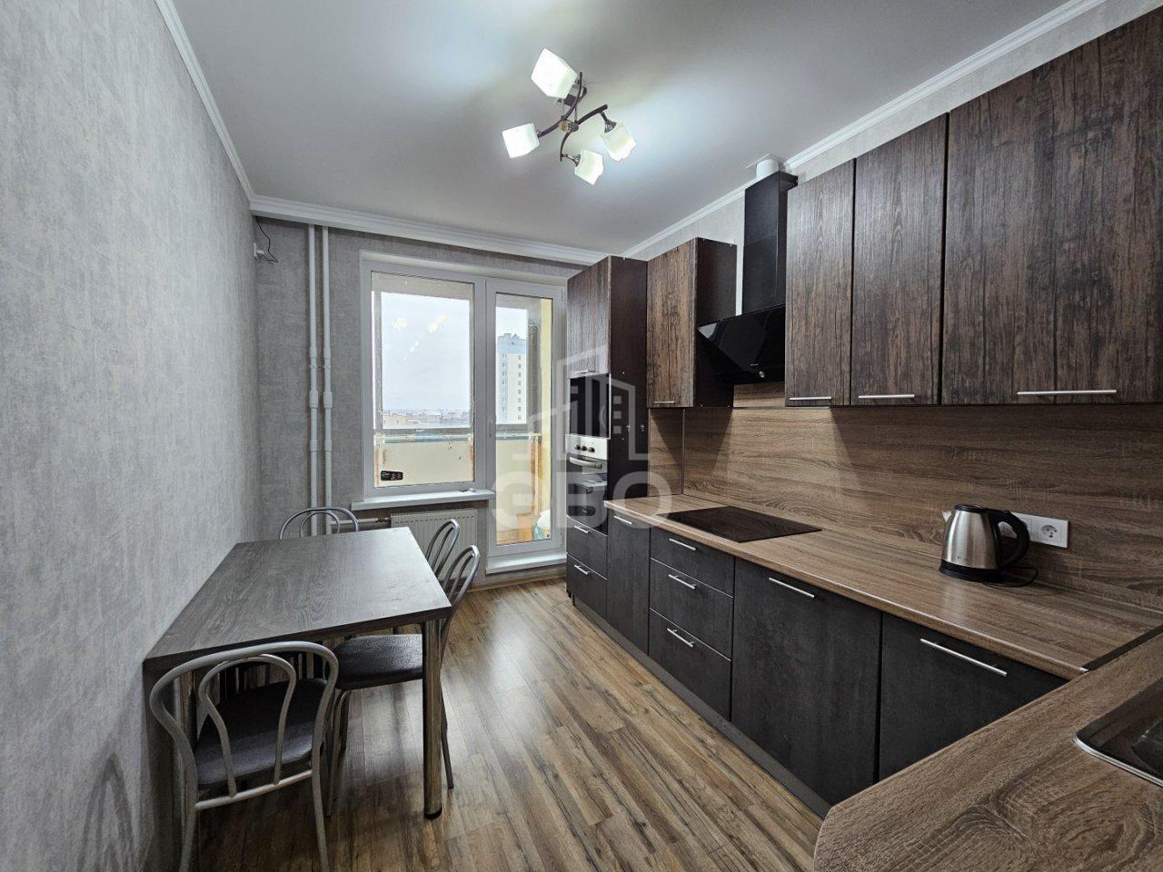 двухкомнатная квартира в Санкт-Петербурге по адресу: Оптиков ул., 34, к 2