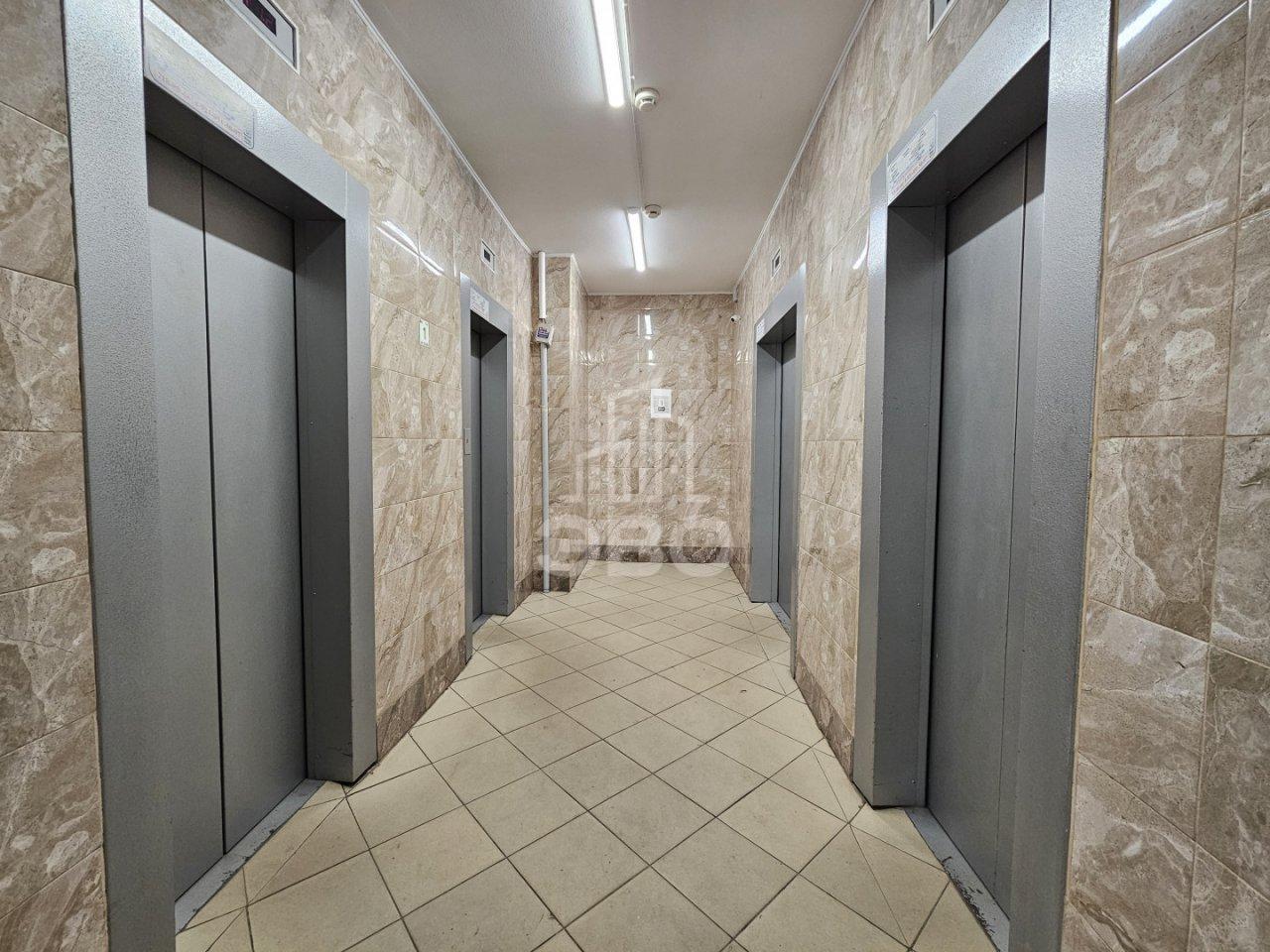 двухкомнатная квартира в Санкт-Петербурге по адресу: Оптиков ул., 34, к 2