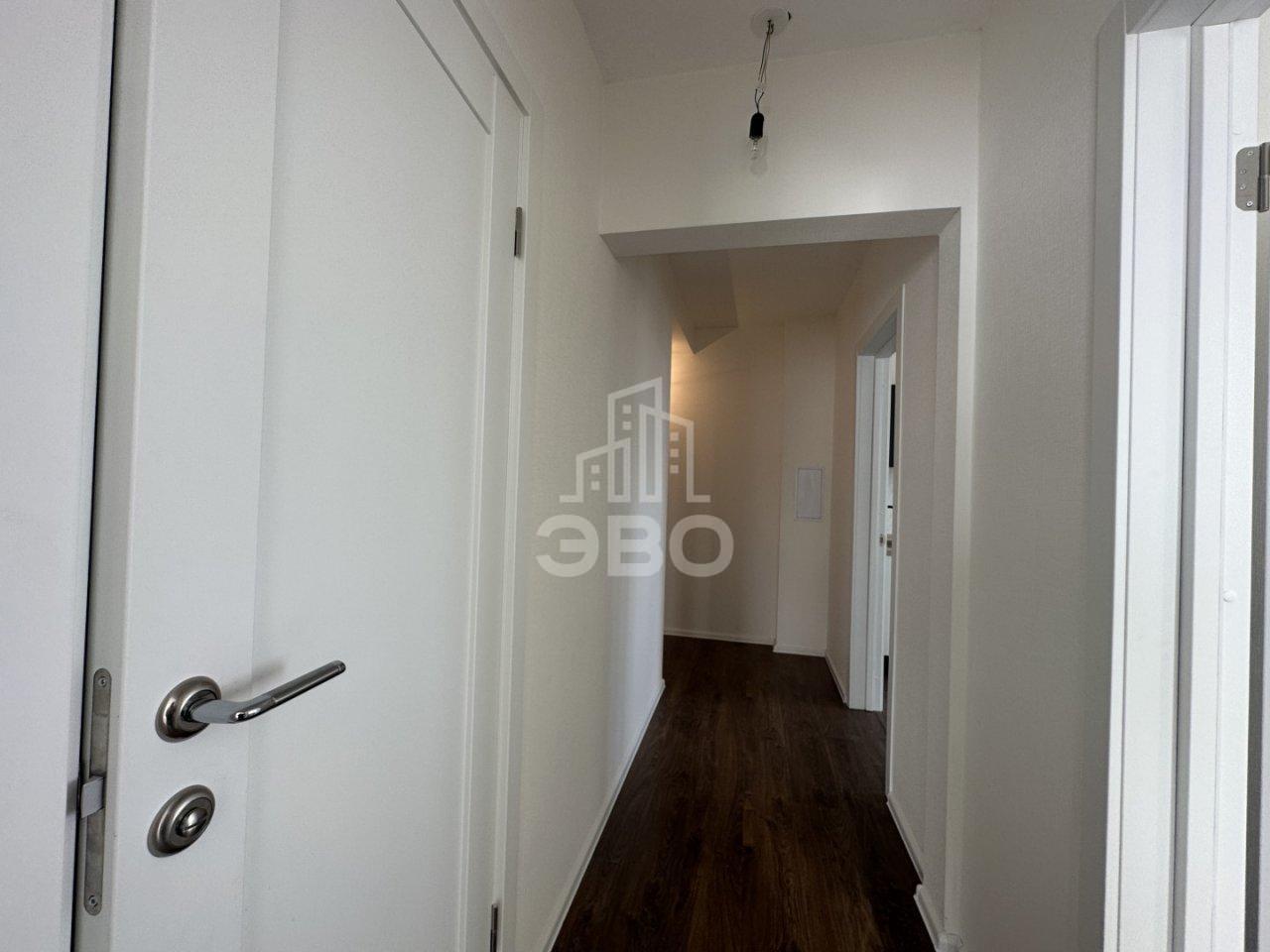 двухкомнатная квартира в Санкт-Петербурге по адресу: Пахомовская ул., 22, к 1