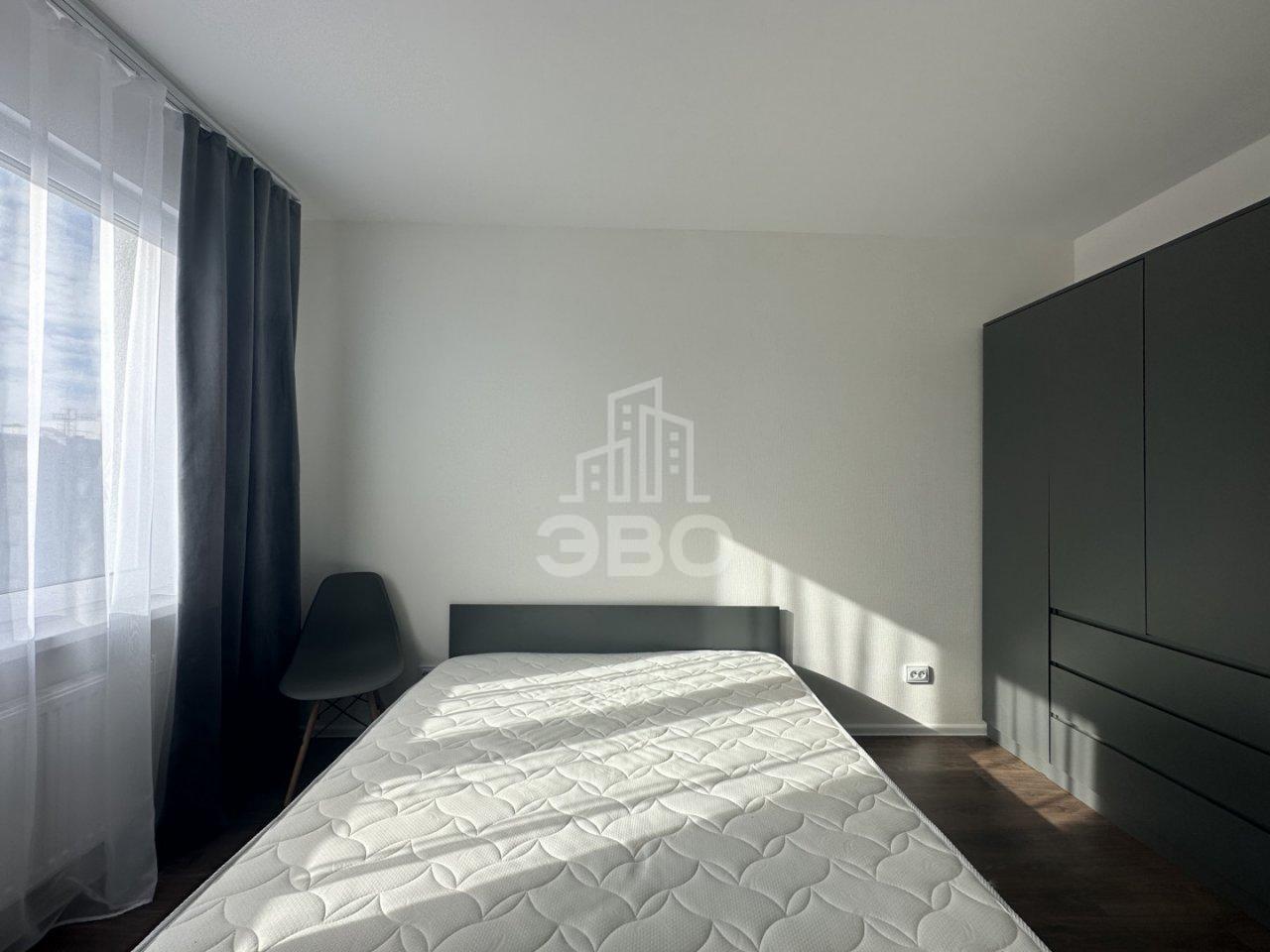 двухкомнатная квартира в Санкт-Петербурге по адресу: Пахомовская ул., 22, к 1