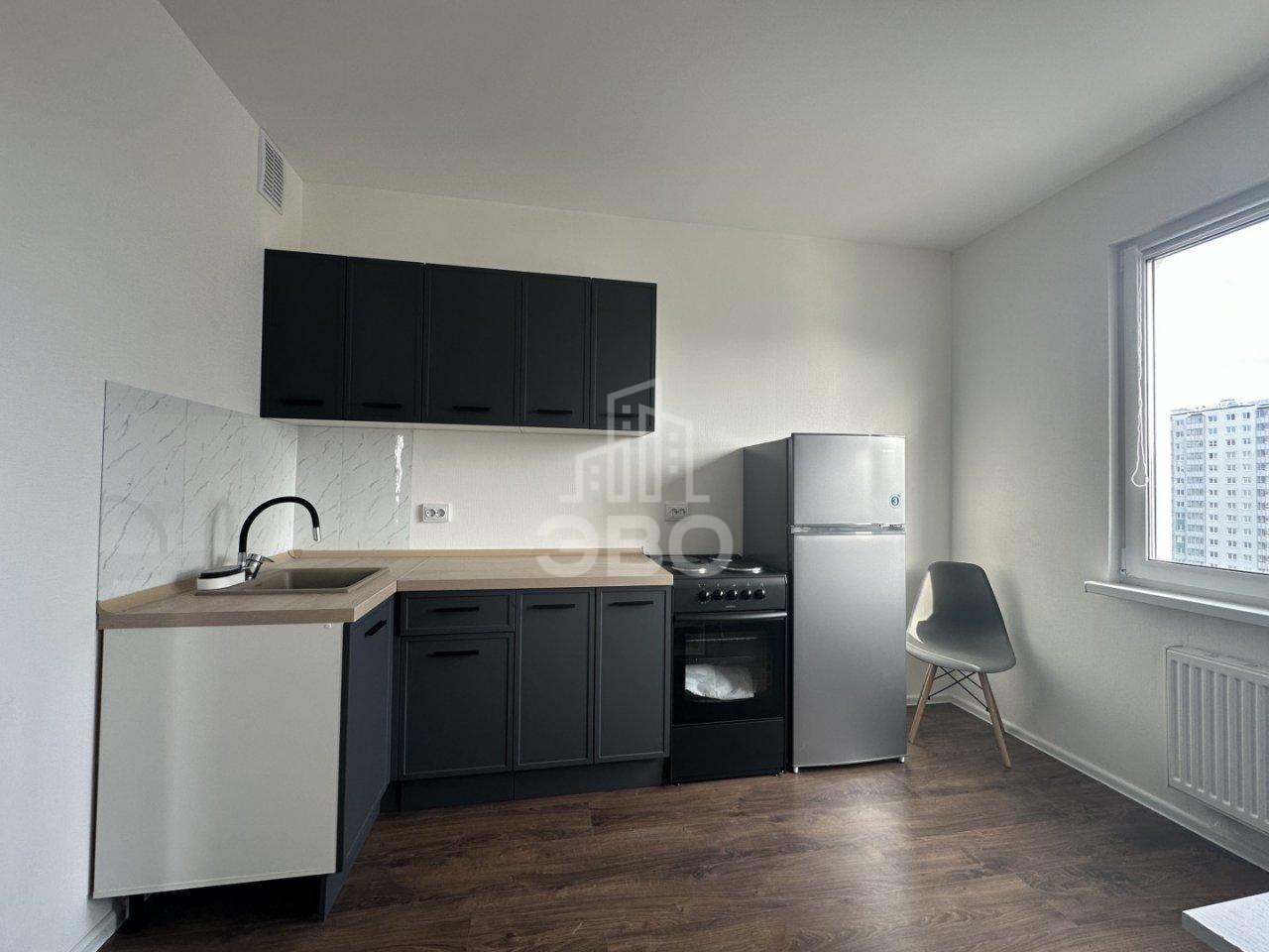 двухкомнатная квартира в Санкт-Петербурге по адресу: Пахомовская ул., 22, к 1