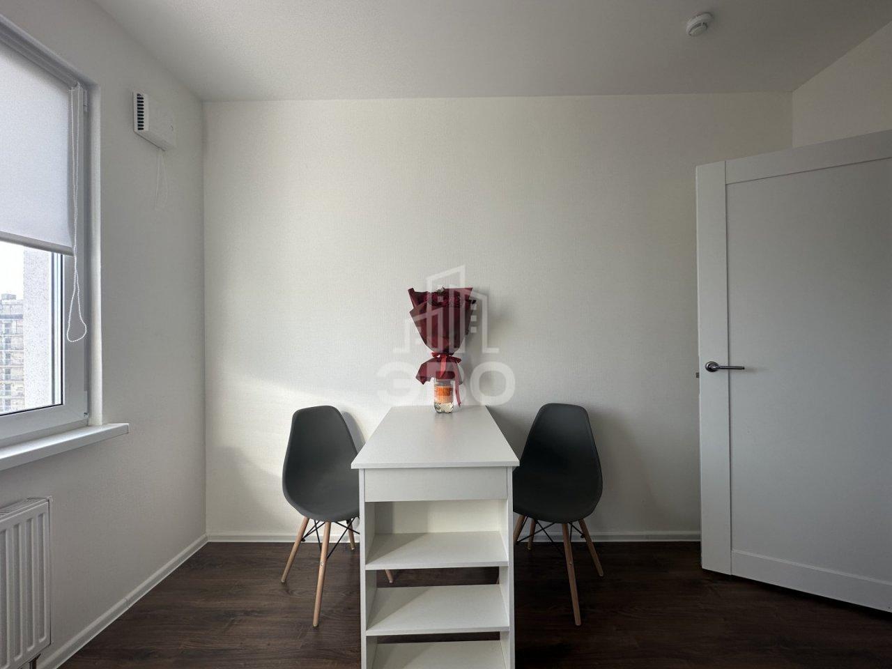 двухкомнатная квартира в Санкт-Петербурге по адресу: Пахомовская ул., 22, к 1