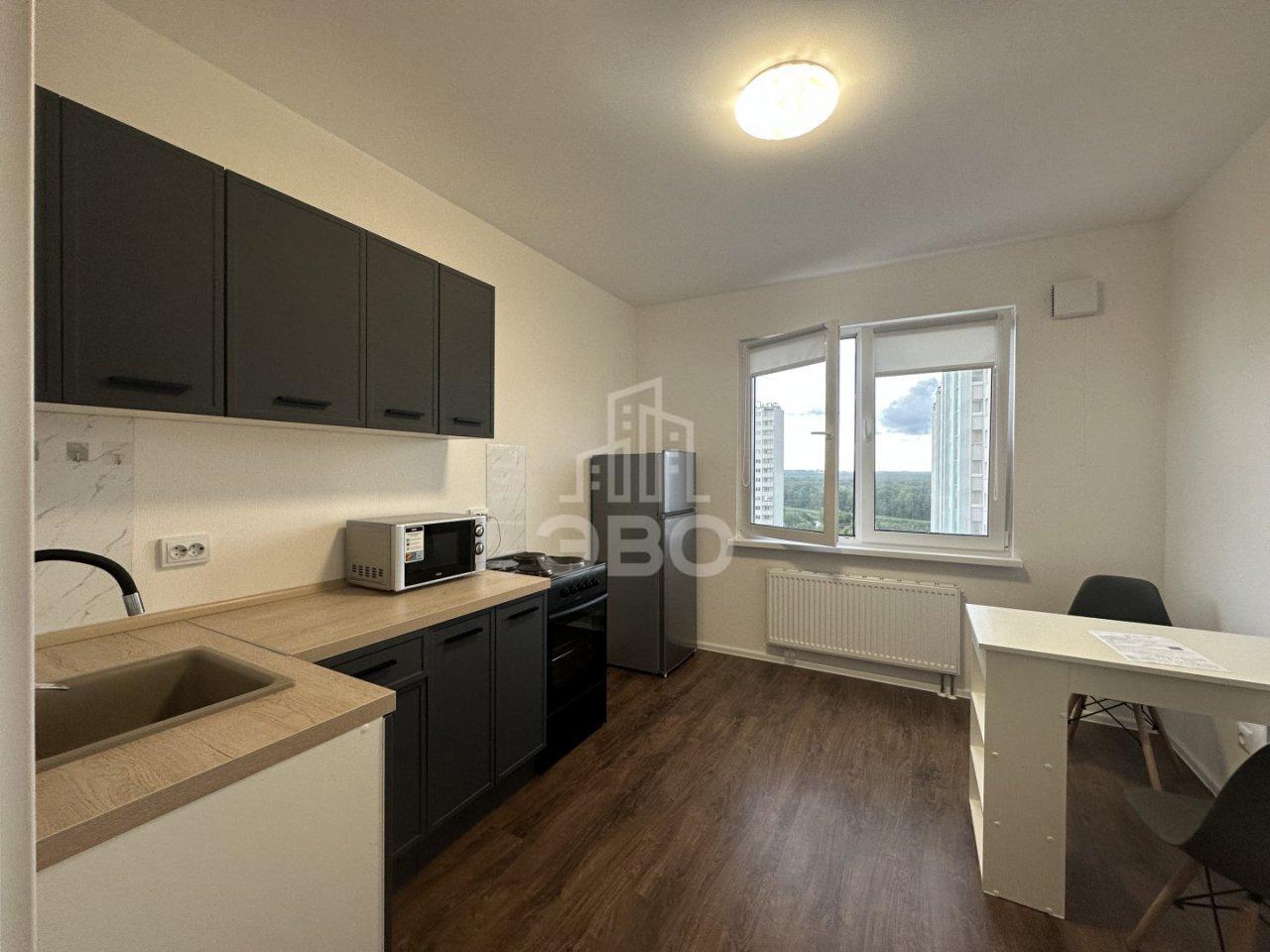 двухкомнатная квартира в Санкт-Петербурге по адресу: Пахомовская ул., 22, к 1