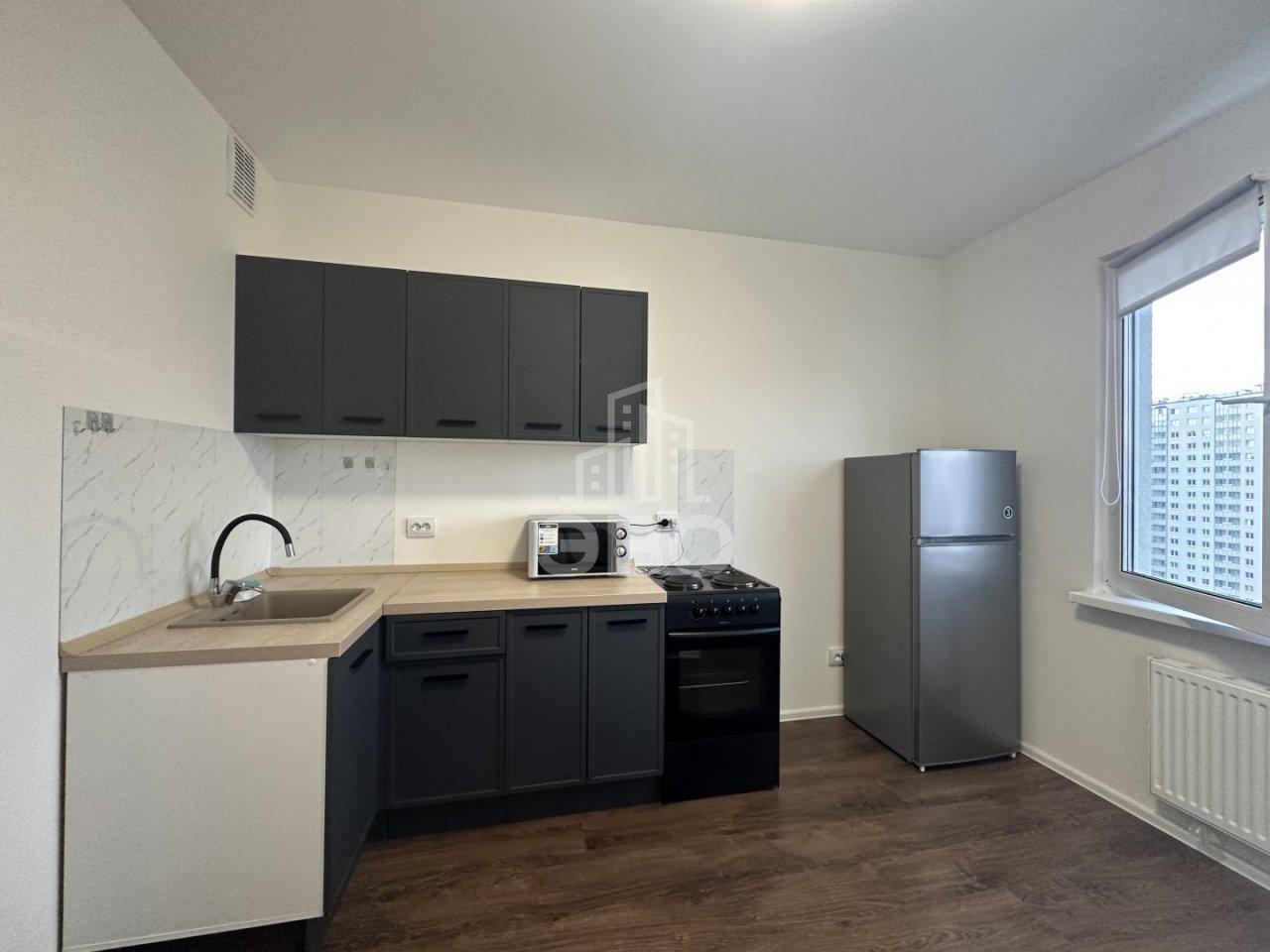 двухкомнатная квартира в Санкт-Петербурге по адресу: Пахомовская ул., 22, к 1