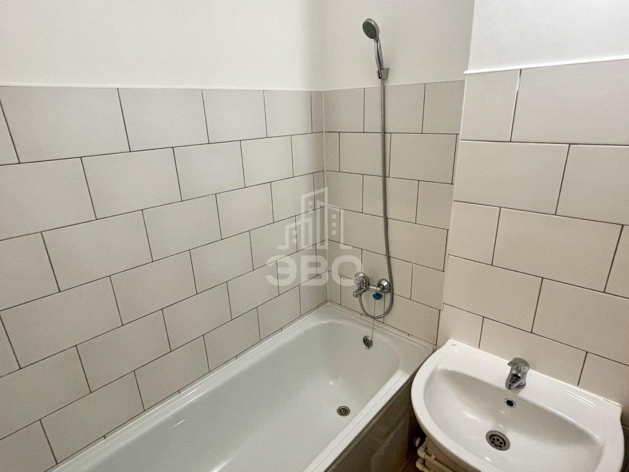 двухкомнатная квартира в Санкт-Петербурге по адресу: Пейзажная ул., 12