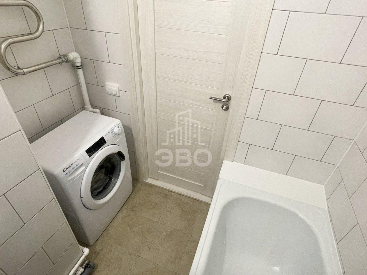 двухкомнатная квартира в Санкт-Петербурге по адресу: Пейзажная ул., 12