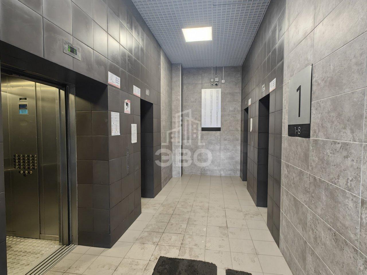 двухкомнатная квартира в Санкт-Петербурге по адресу: Пейзажная ул., 12