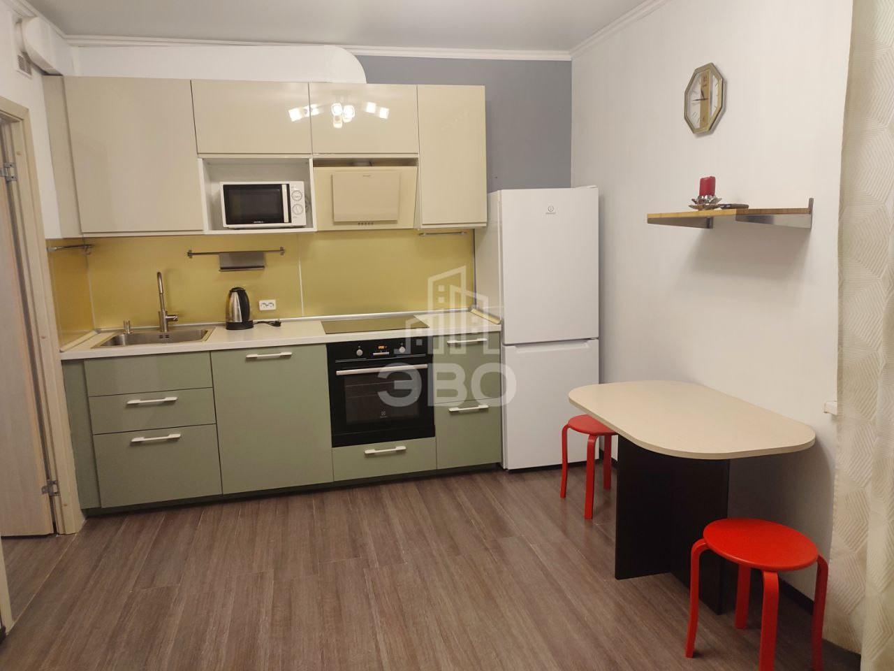 двухкомнатная квартира в Санкт-Петербурге по адресу: Вадима Шефнера ул., 10, к 1