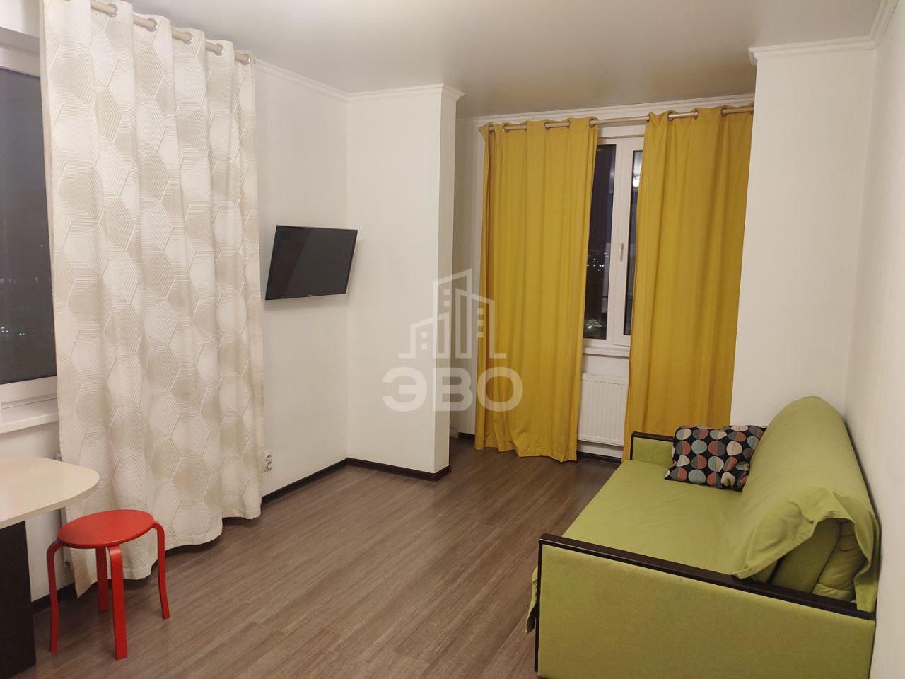 двухкомнатная квартира в Санкт-Петербурге по адресу: Вадима Шефнера ул., 10, к 1