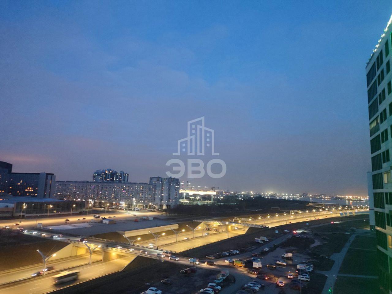 двухкомнатная квартира в Санкт-Петербурге по адресу: Вадима Шефнера ул., 10, к 1