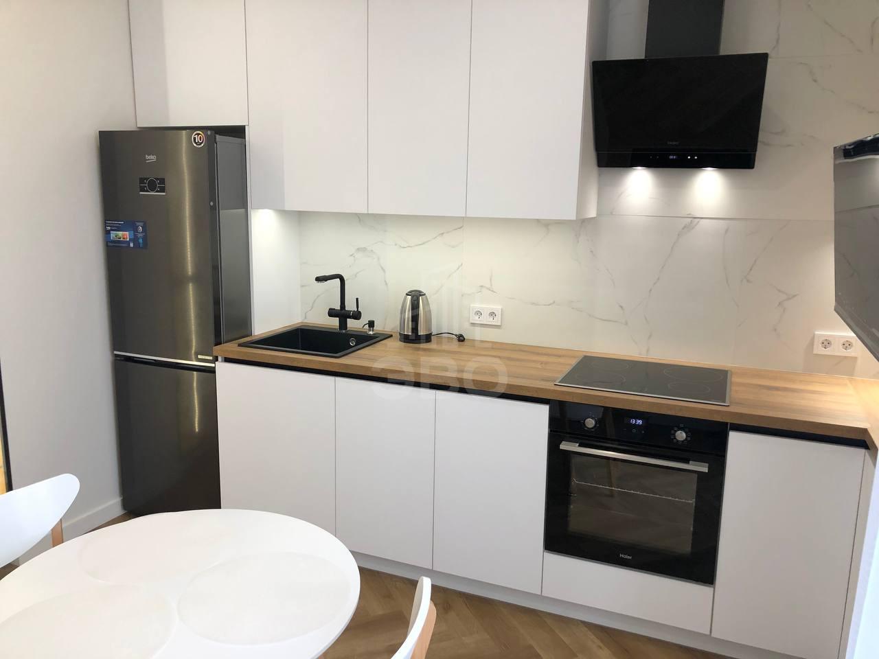 однокомнатная квартира в Санкт-Петербурге по адресу: 11-я Красноармейская ул., 11, строение 3