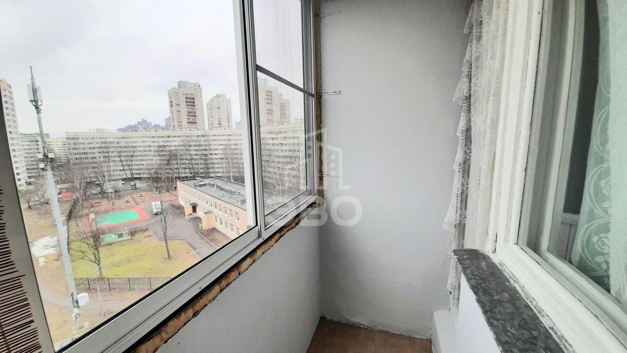 трехкомнатная квартира в Санкт-Петербурге по адресу: Королёва проспект, 9