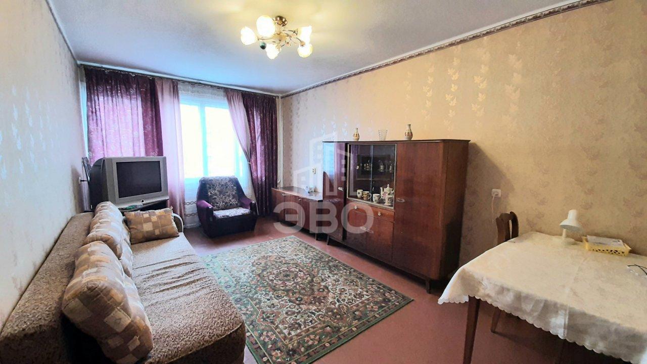 трехкомнатная квартира в Санкт-Петербурге по адресу: Королёва проспект, 9