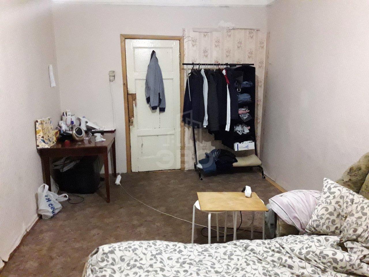 трехкомнатная квартира в Санкт-Петербурге по адресу: Большой П.С. пр-кт., 102